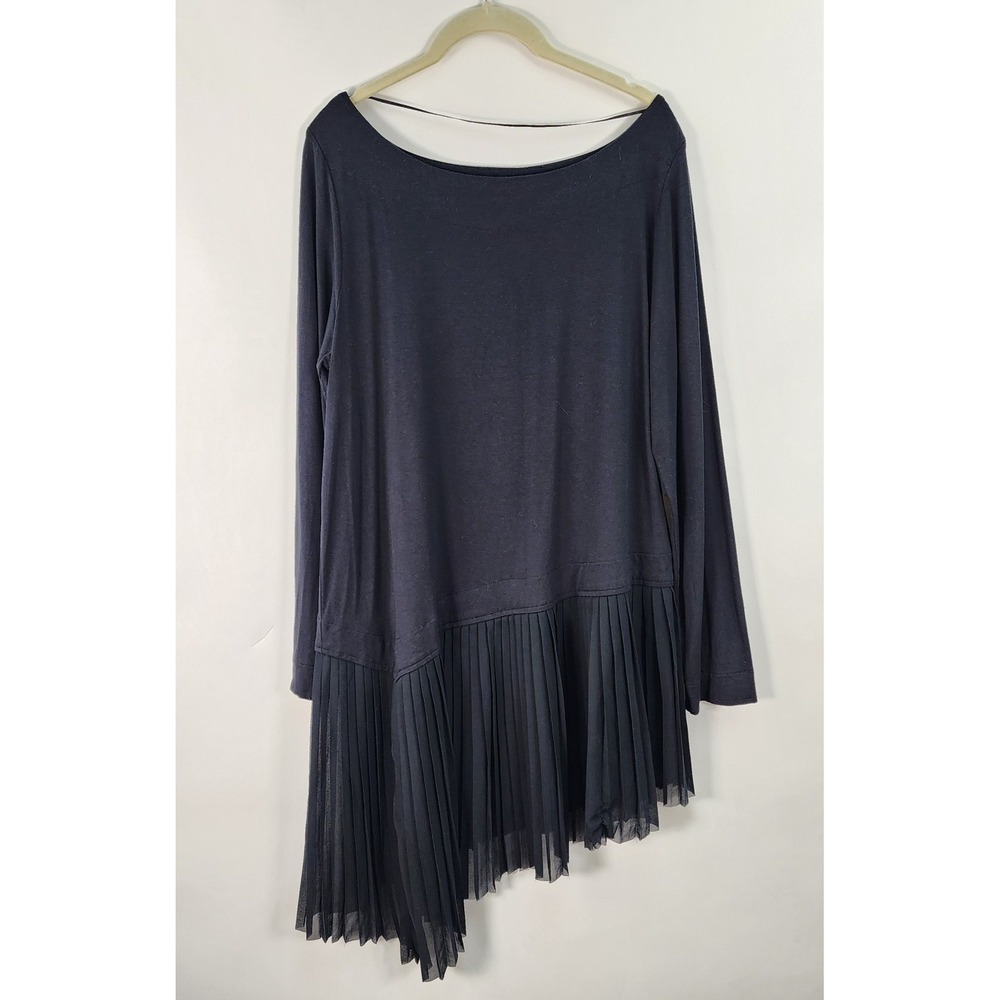 Soft Surroundings Top Women's M Black Asymmetric Pleated Hem Boat Neck